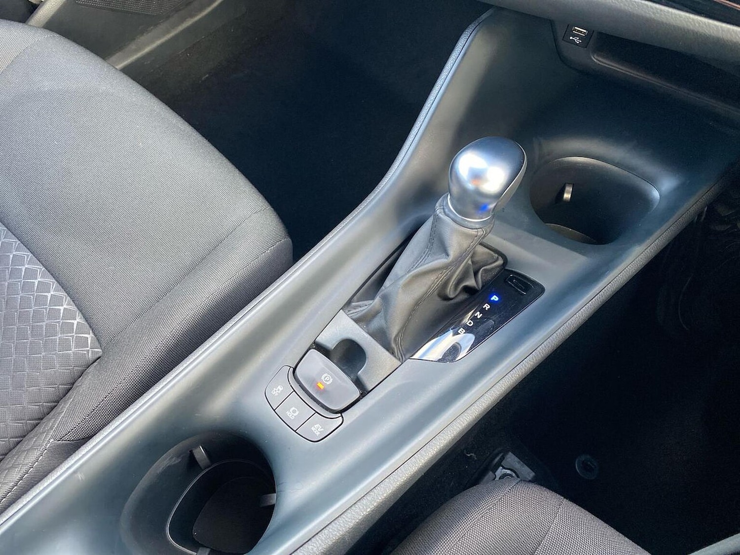 Used Toyota C-HR 2022 for sale - 77555346: Photo 13