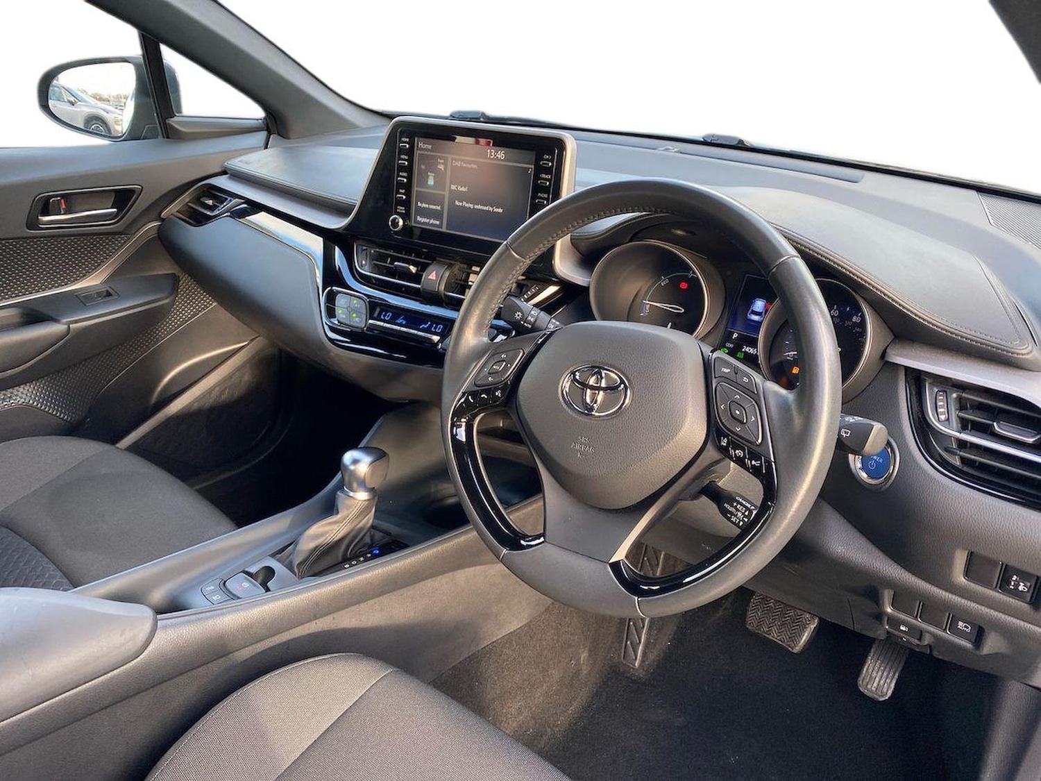 Used Toyota C-HR 2022 for sale - 77555346: Photo 15