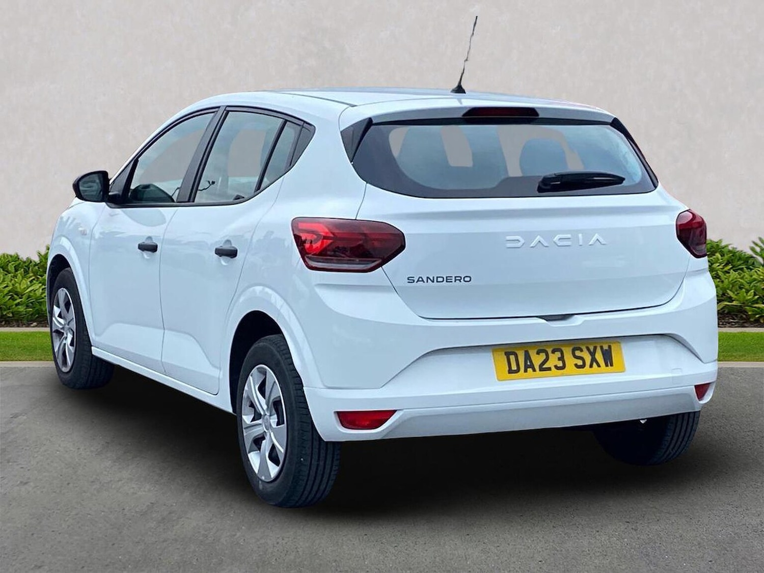 Used Dacia Sandero 2023 for sale - 76097631: Photo 2