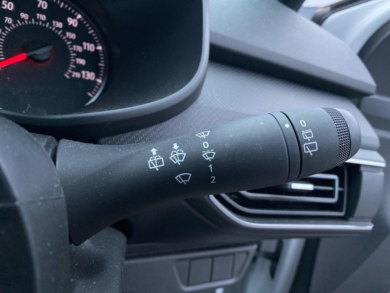 Used Dacia Sandero 2023 for sale - 76097631: Photo 28