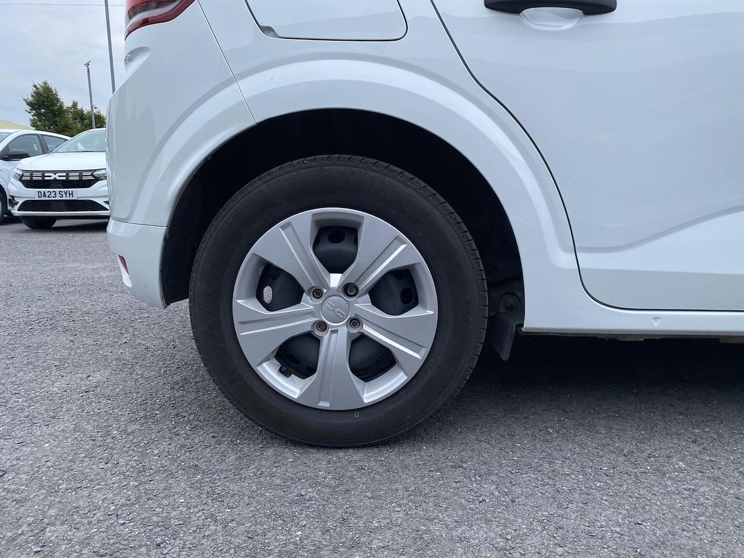 Used Dacia Sandero 2023 for sale - 76097631: Photo 6