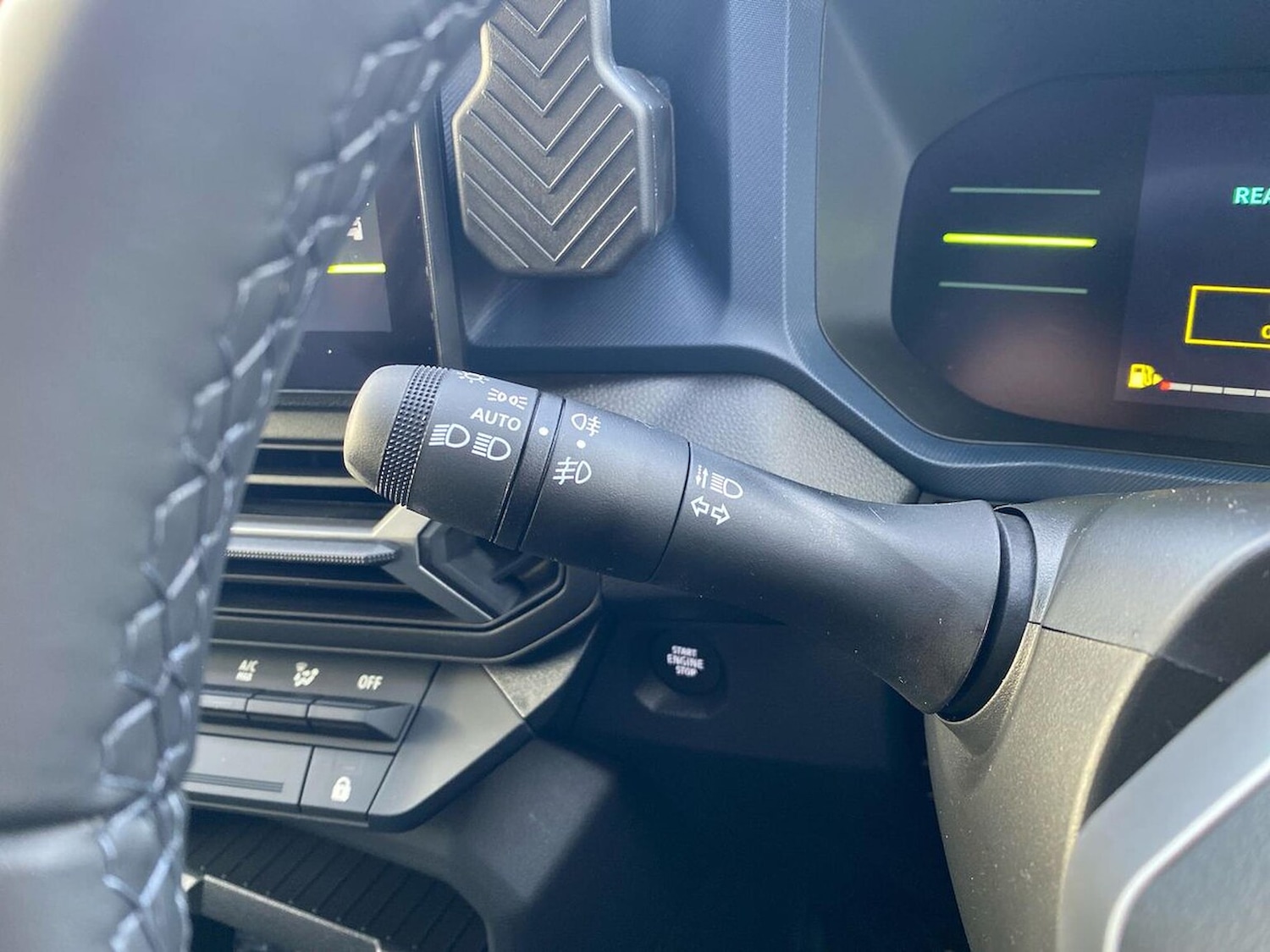 Used Dacia Duster 2025 for sale - 77639321: Photo 28