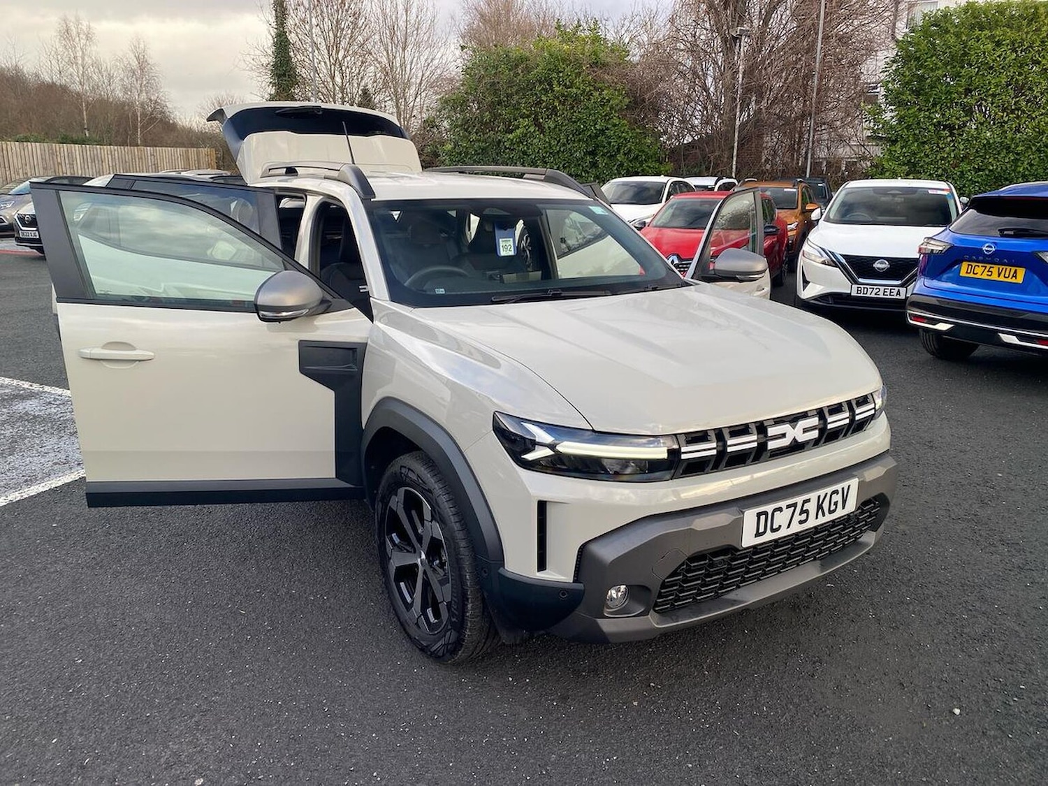 Used Dacia Duster 2025 for sale - 77639321: Photo 35