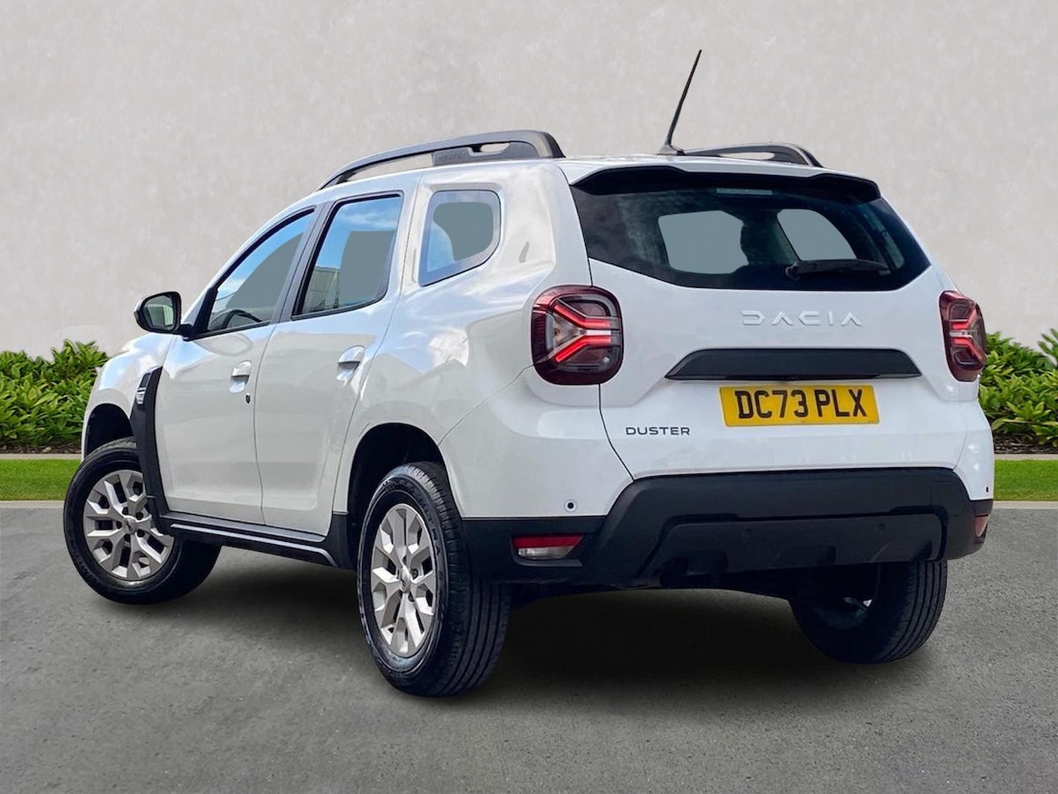 Used Dacia Duster 2024 for sale - 78195765: Photo 2