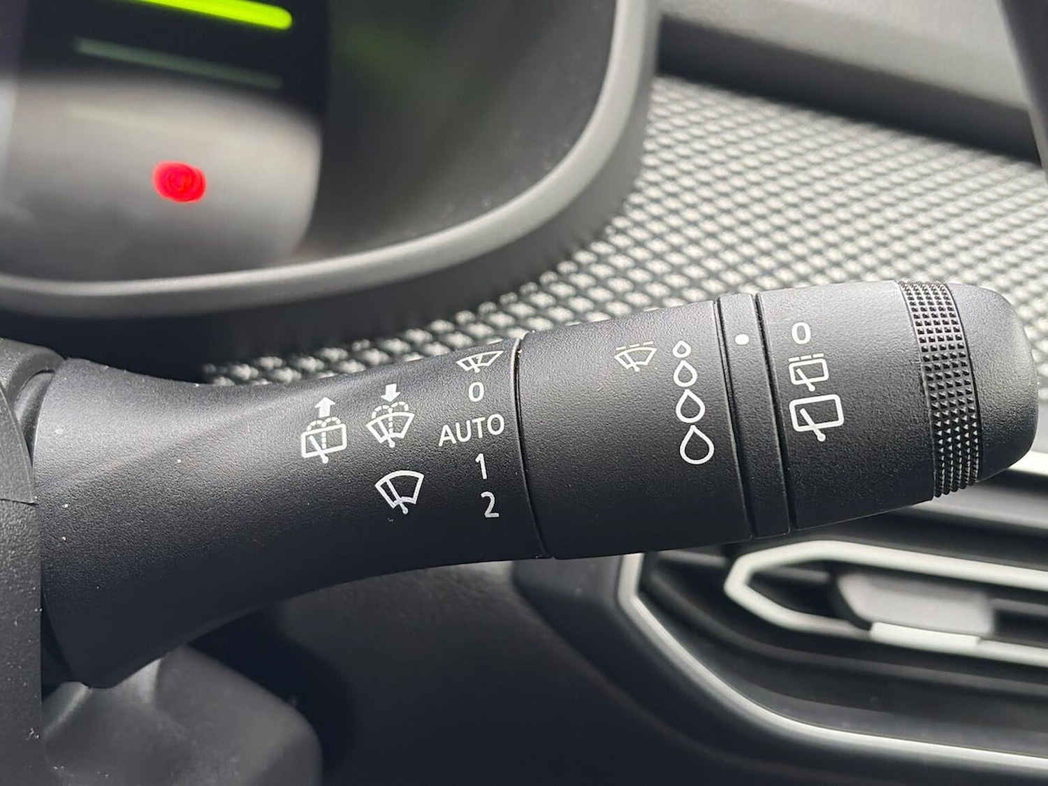 Used Dacia Jogger 2025 for sale - 76638899: Photo 28