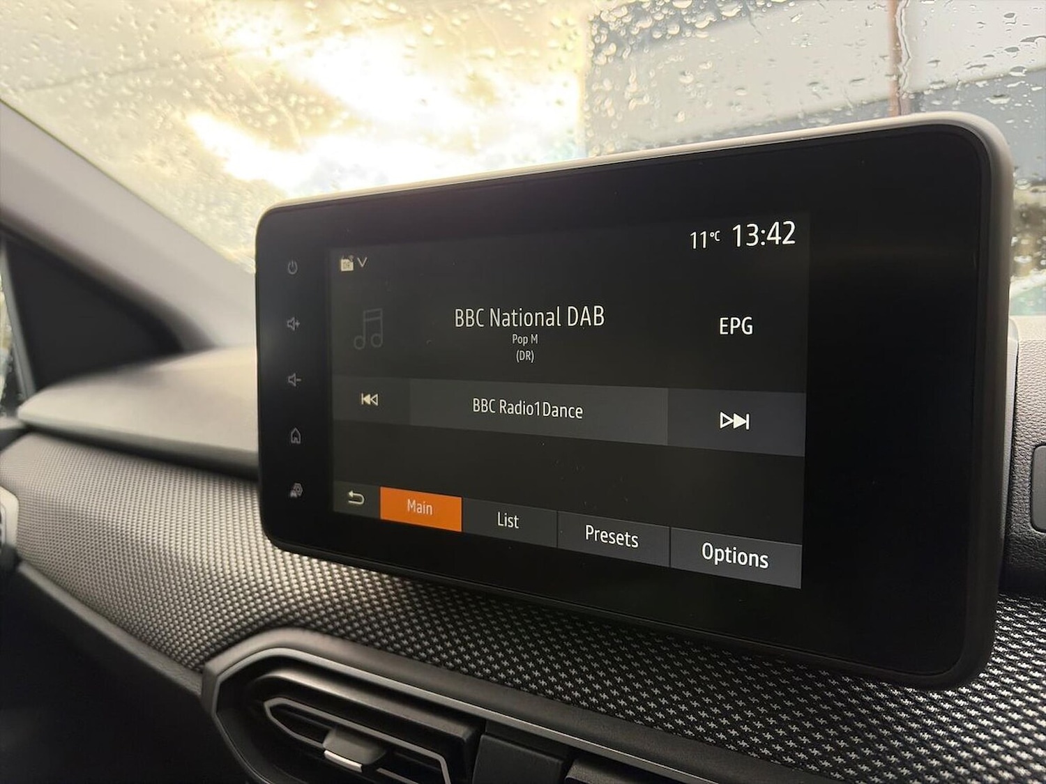 Used Dacia Jogger 2025 for sale - 76638899: Photo 32