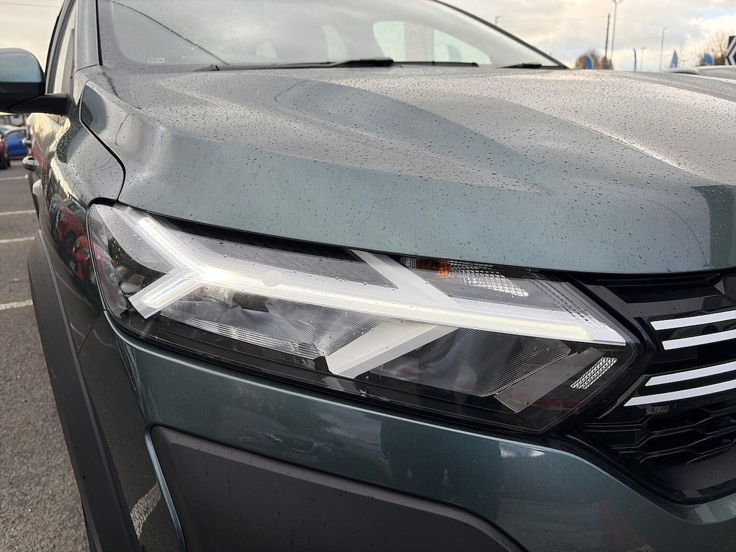 Used Dacia Jogger 2025 for sale - 76638899: Photo 34