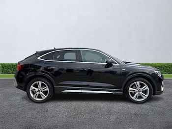 Used Audi Q3 2022 for sale - 79652212: Photo