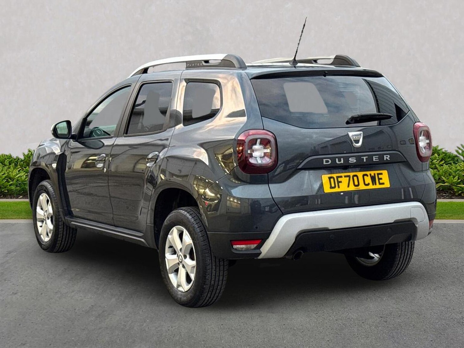 Used Dacia Duster 2020 for sale - 76687299: Photo 2