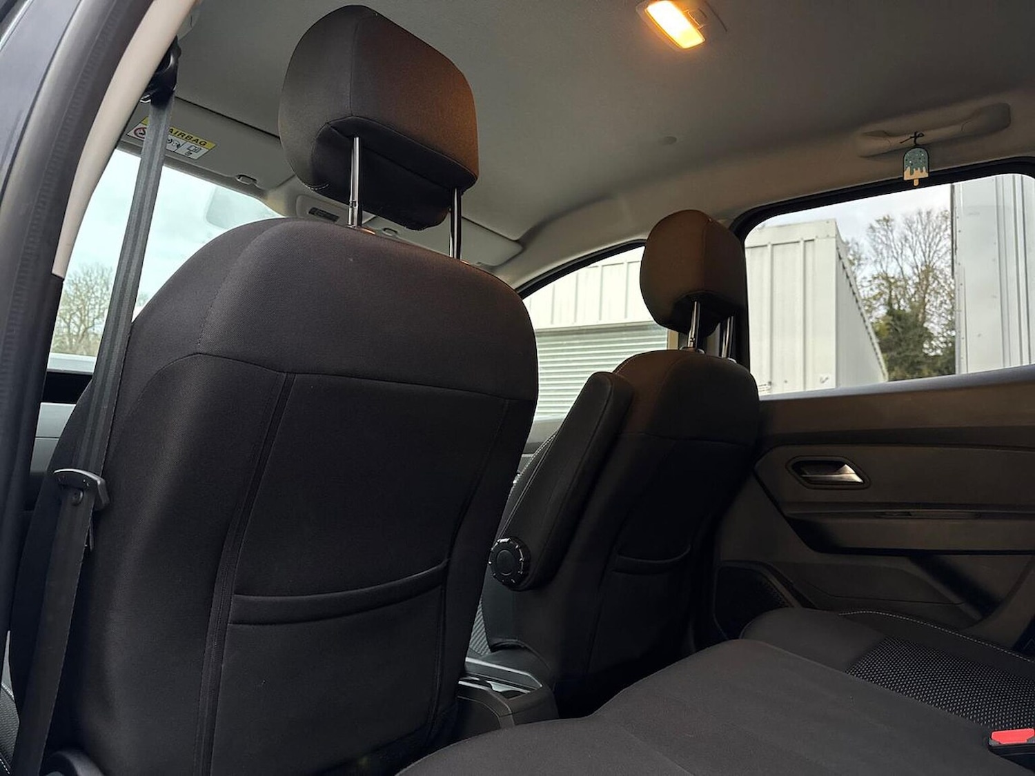 Used Dacia Duster 2020 for sale - 76687299: Photo 32