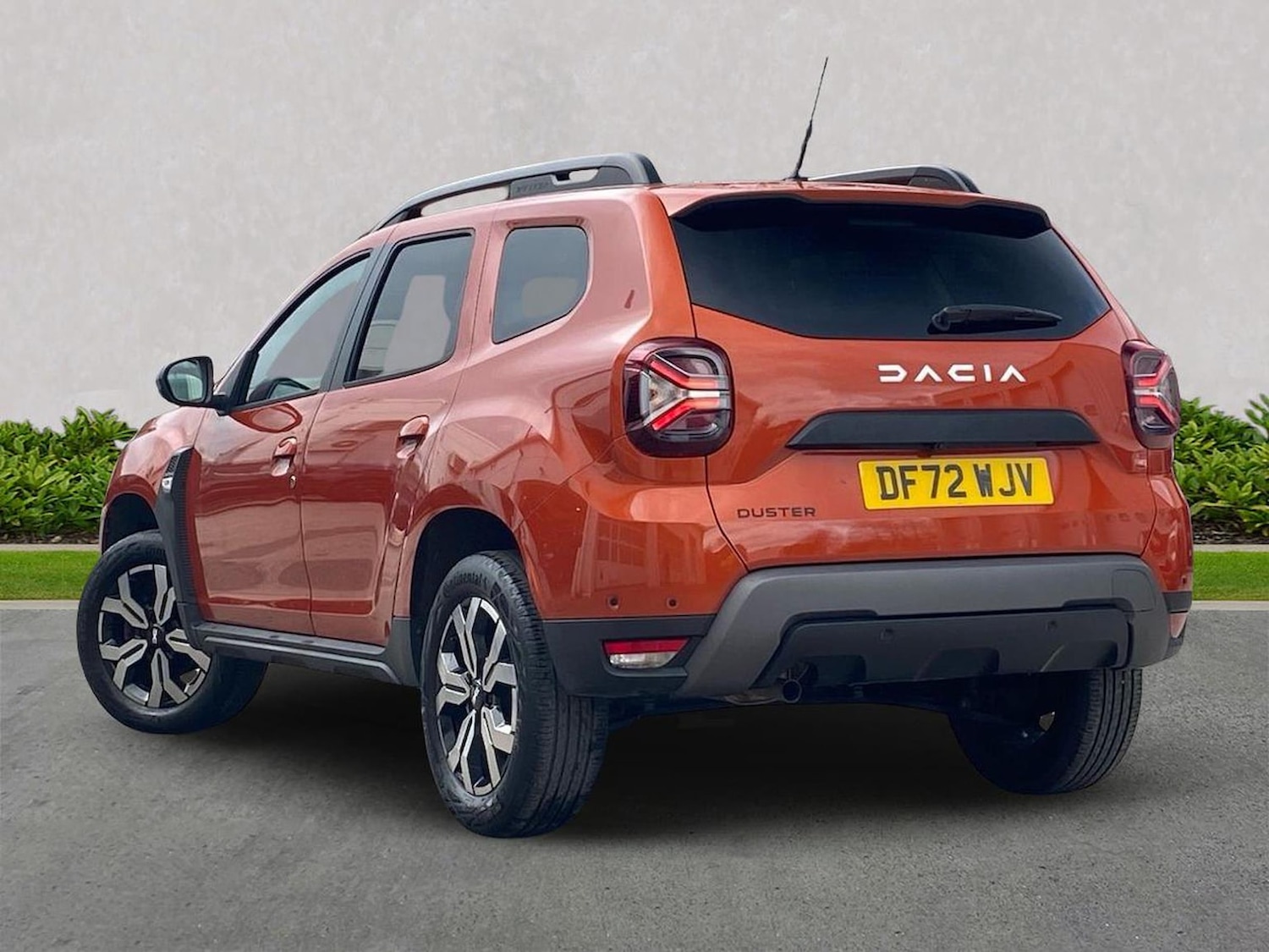 Used Dacia Duster 2023 for sale - 78195820: Photo 2