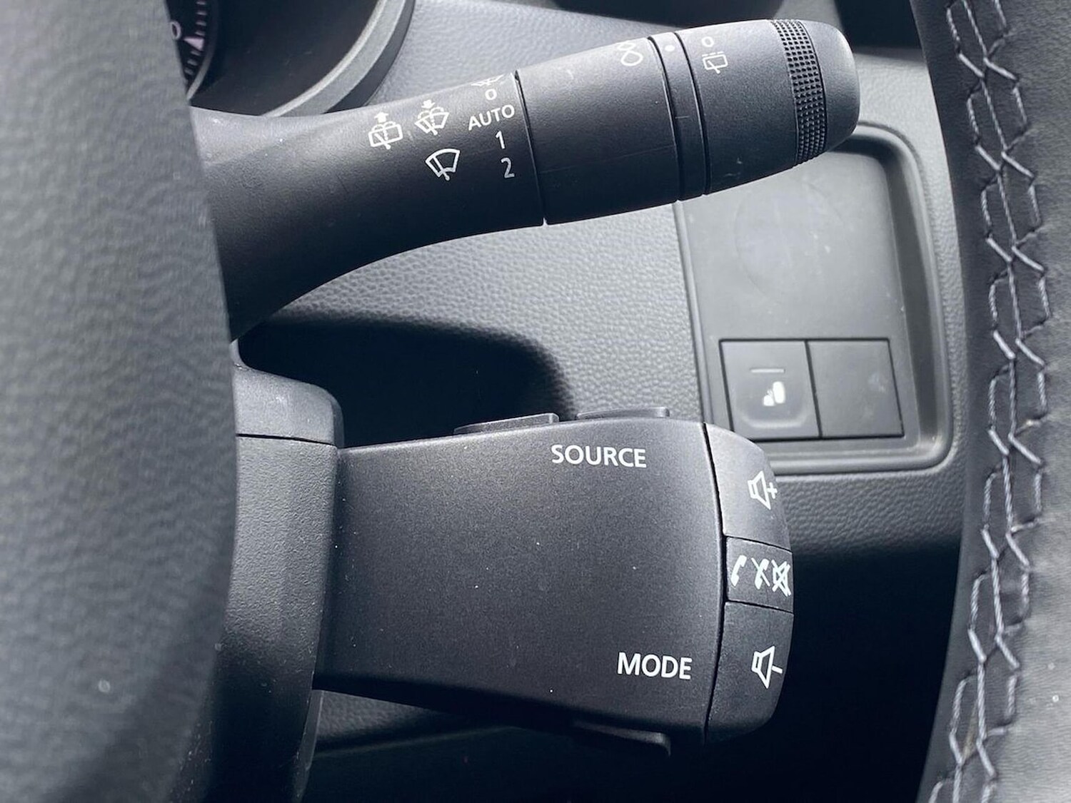 Used Dacia Duster 2023 for sale - 78195820: Photo 28