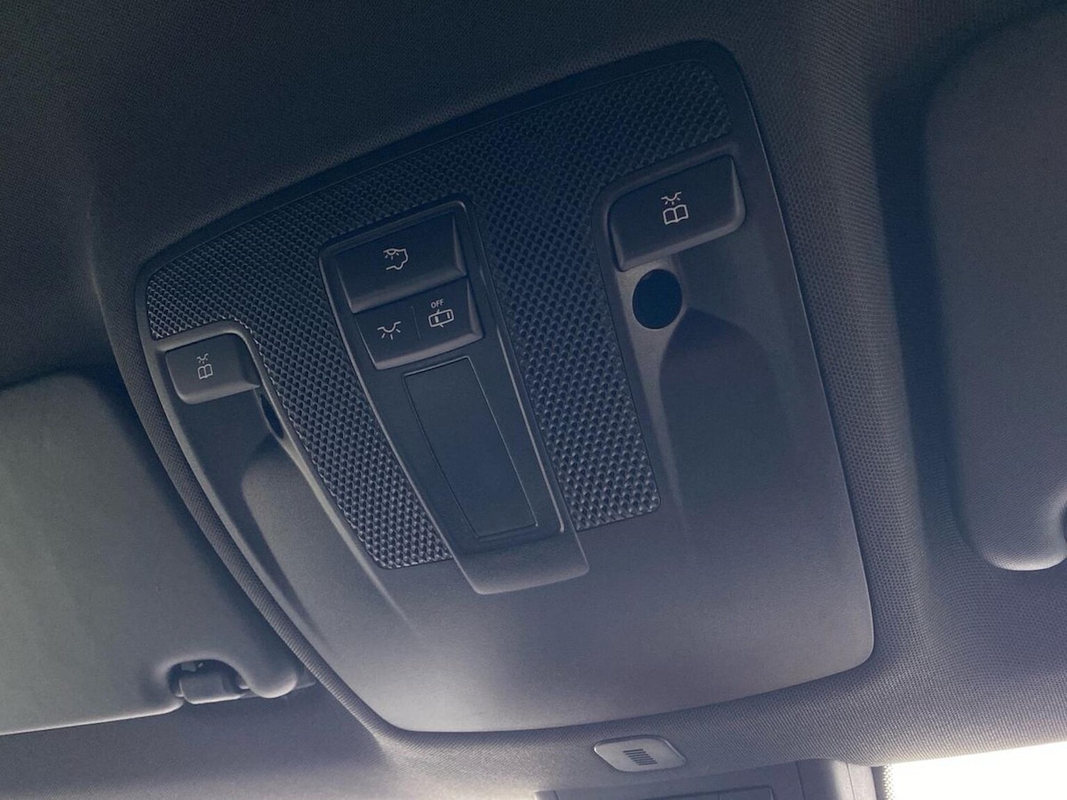 Used Mercedes-Benz A-Class 2015 for sale - 78195690: Photo 14