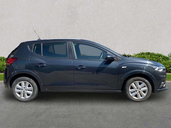 Used Dacia Sandero 2022 for sale - 78615032: Photo