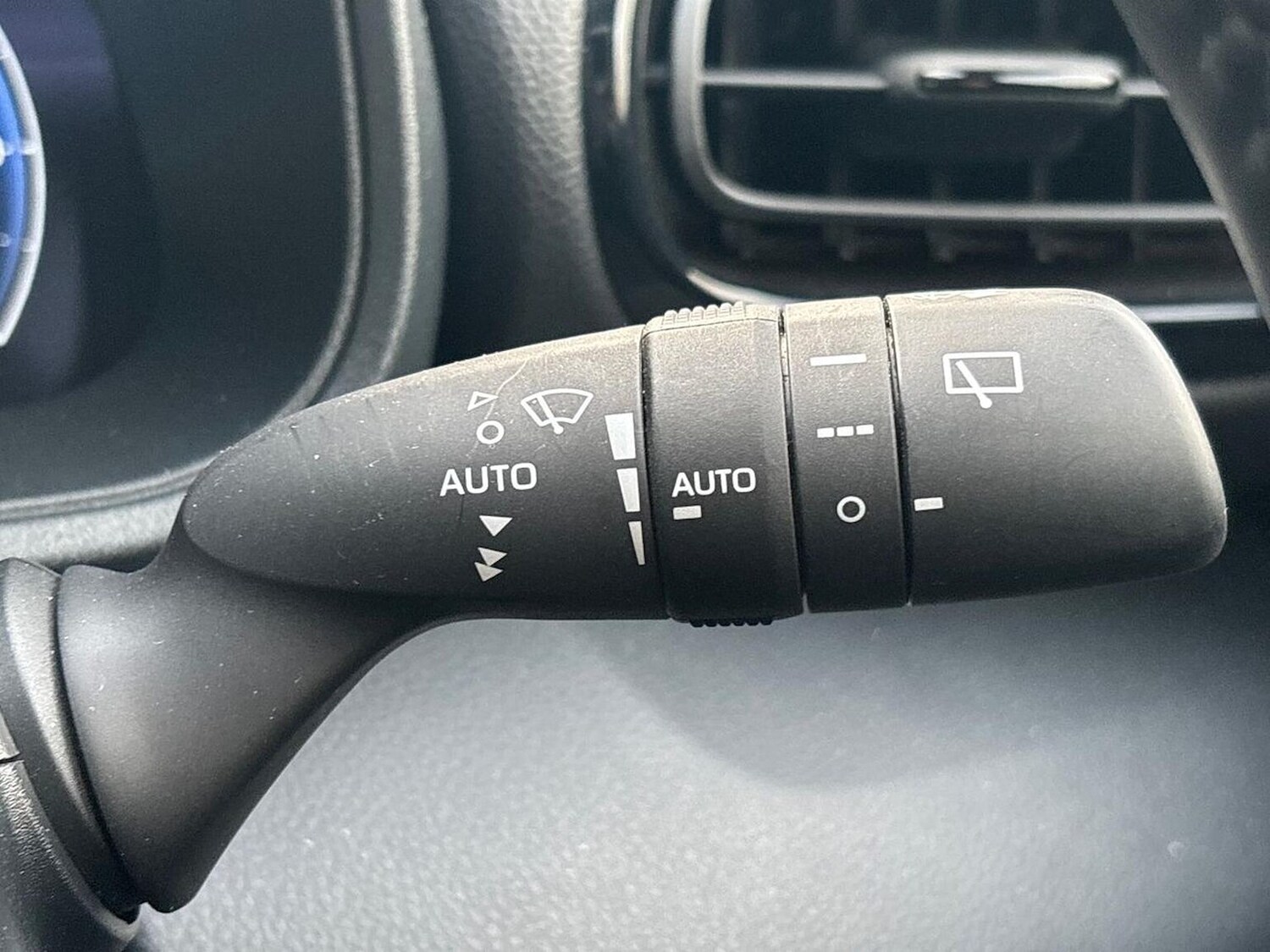 Used Toyota Yaris 2025 for sale - 77488161: Photo 28