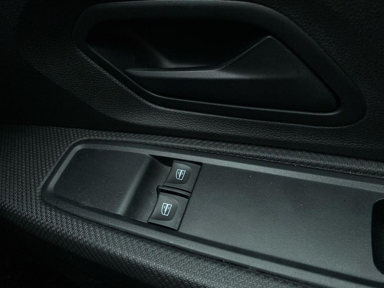 Used Dacia Sandero 2023 for sale - 76082514: Photo 21