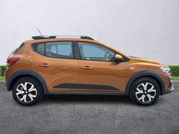 Used Dacia Sandero Stepway 2022 for sale - 79060280: Photo