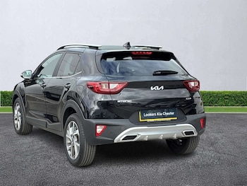 Used Kia Stonic 2024 for sale - 79342451: Photo