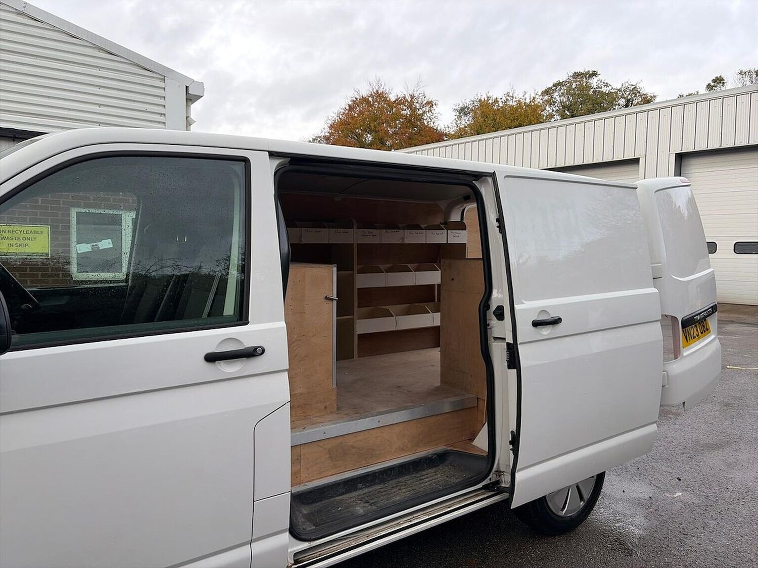 Used Volkswagen Transporter 2023 for sale - 76478160: Photo 23