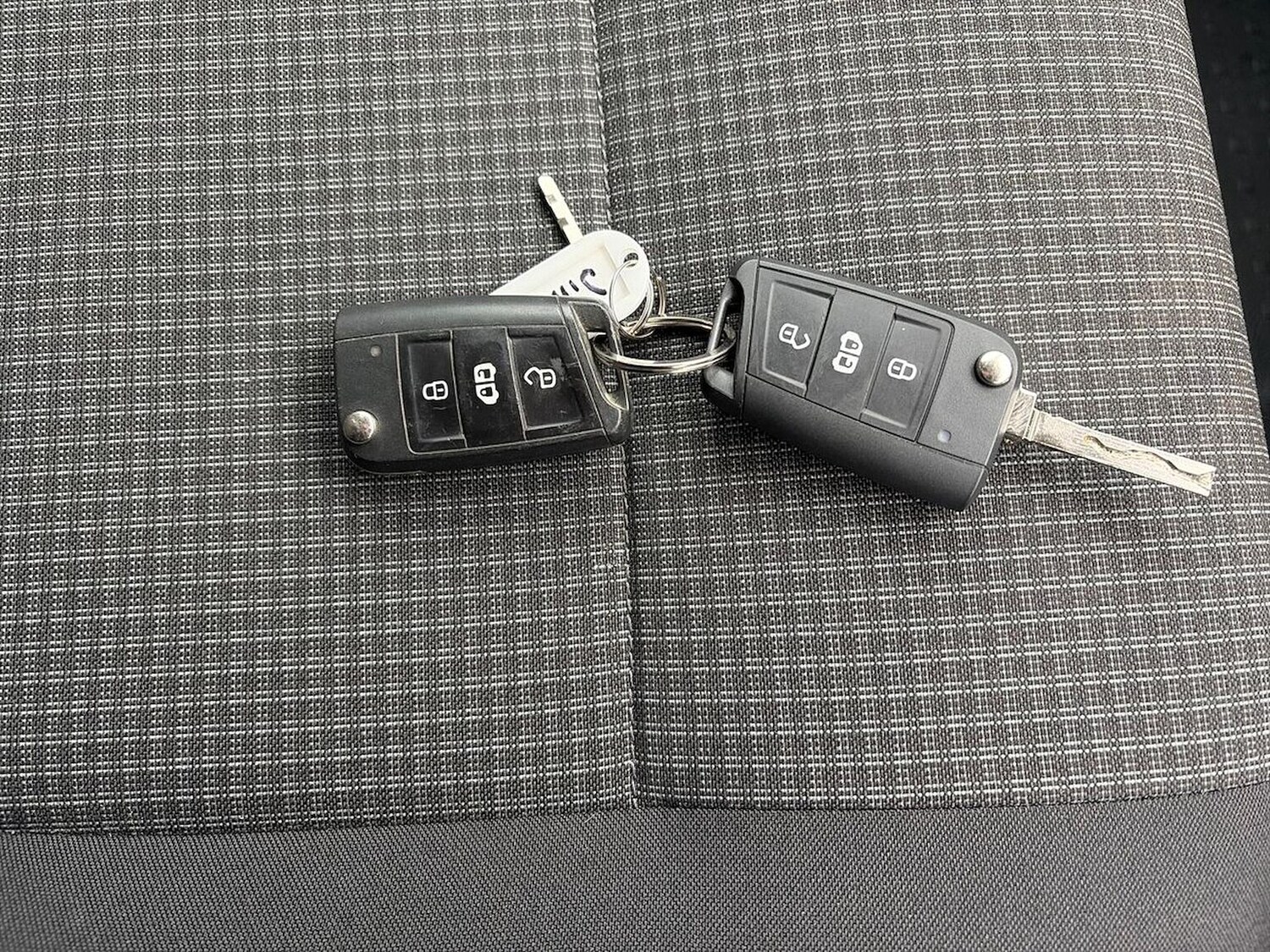 Used Volkswagen Transporter 2023 for sale - 76478160: Photo 30