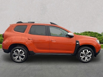 Used Dacia Duster 2021 for sale - 76589166: Photo