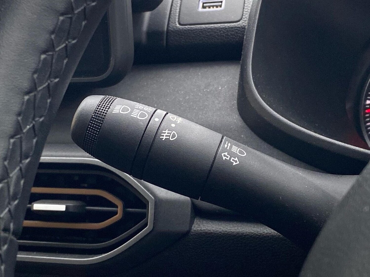 Used Dacia Jogger 2023 for sale - 78195139: Photo 28