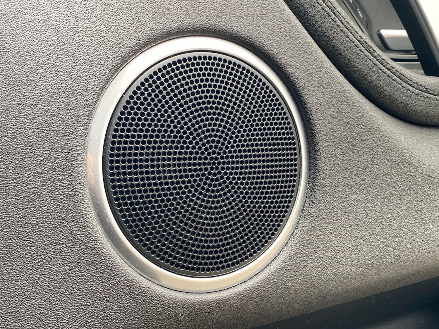 Used Land Rover Discovery Sport 2020 for sale - 78194732: Photo 31