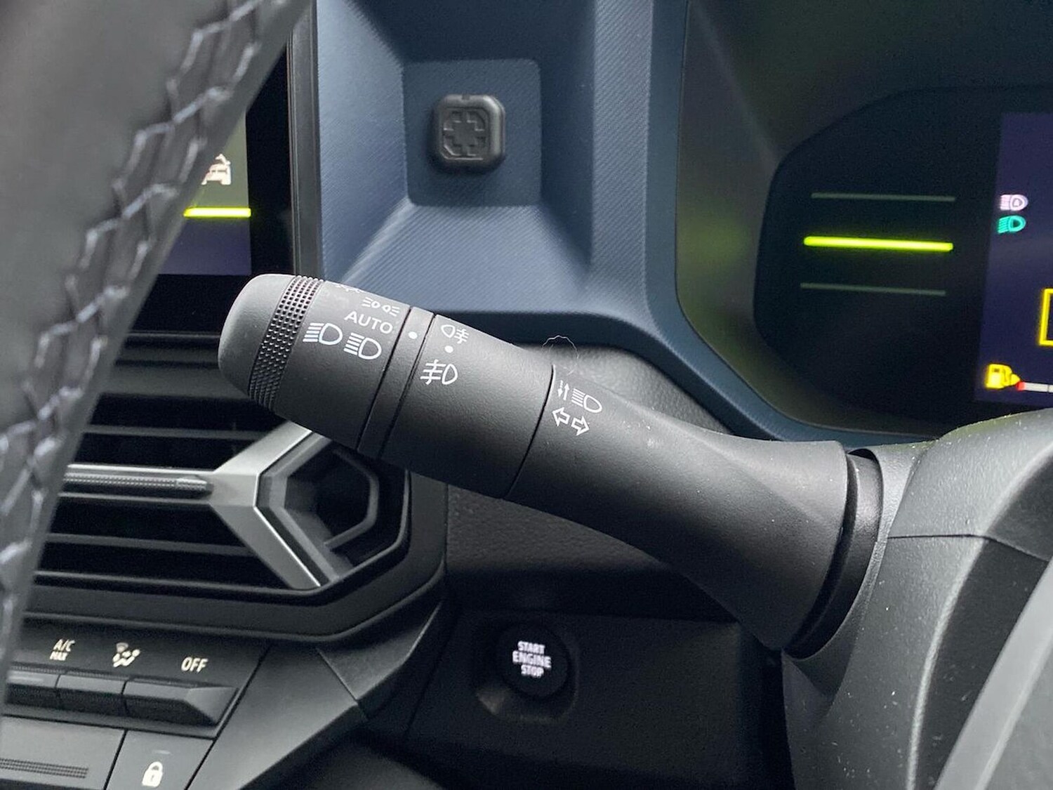 Used Dacia Duster 2025 for sale - 77616744: Photo 29