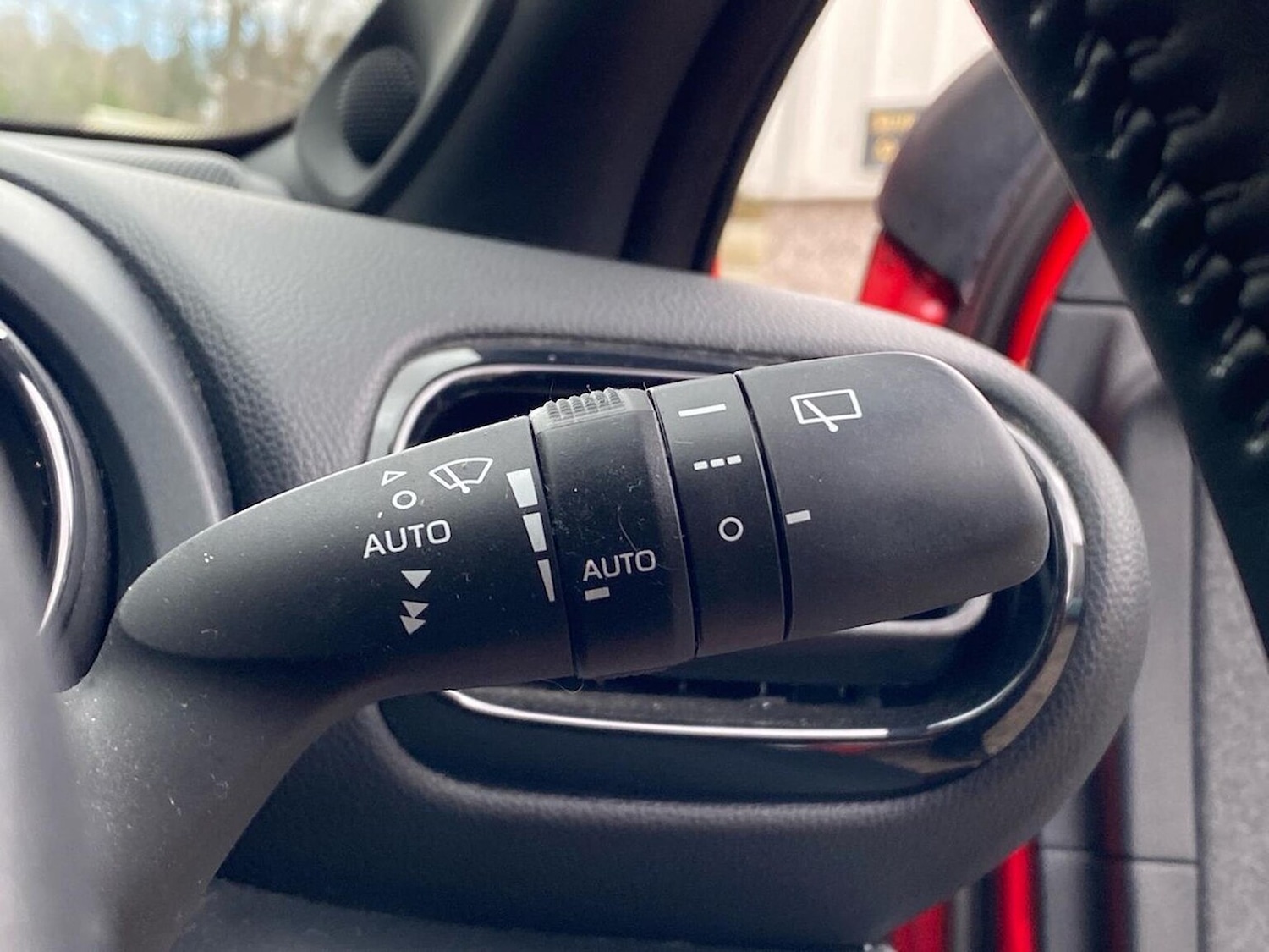 Used Toyota Yaris 2021 for sale - 78195692: Photo 28