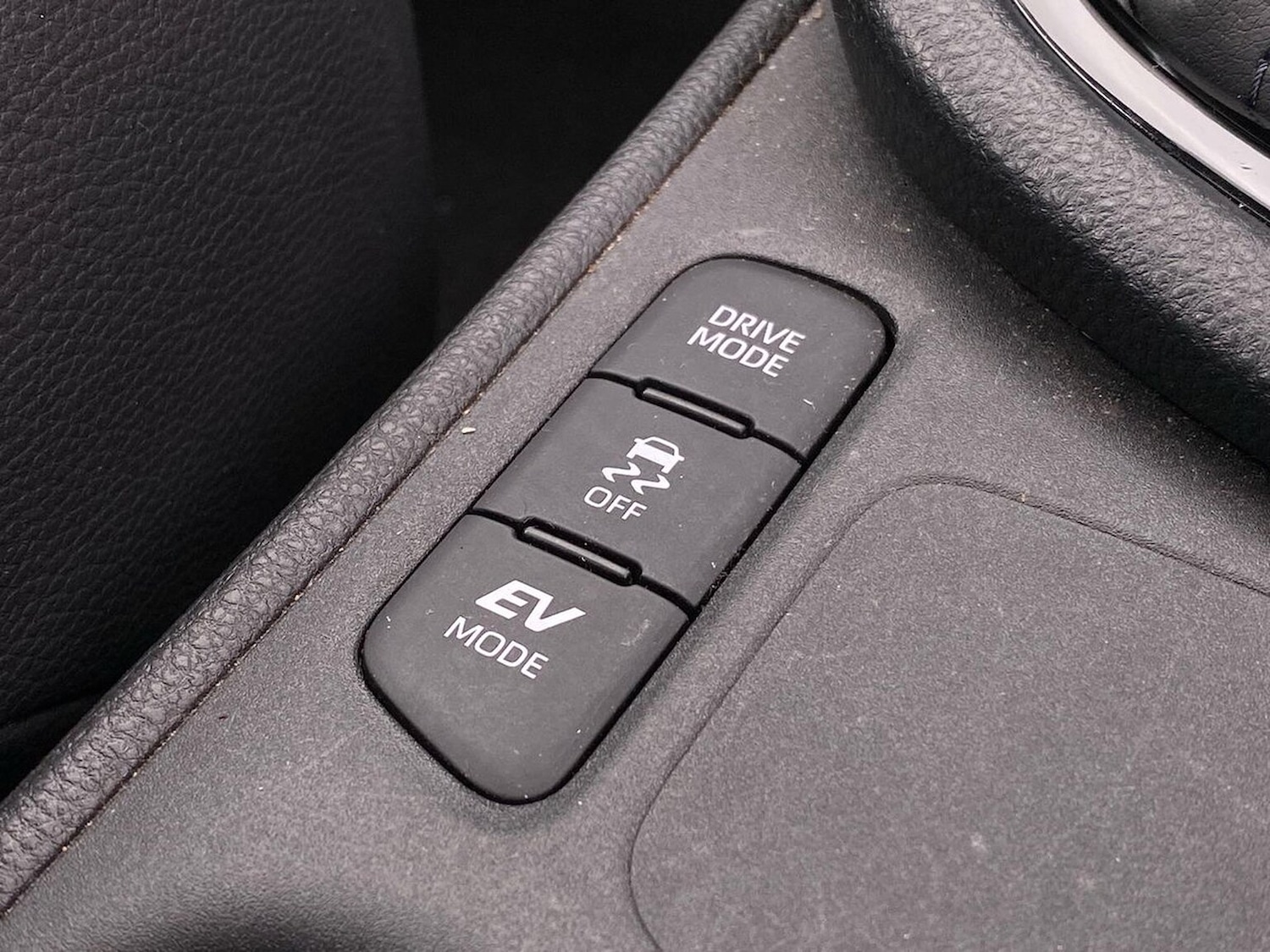 Used Toyota Yaris 2021 for sale - 78195692: Photo 39