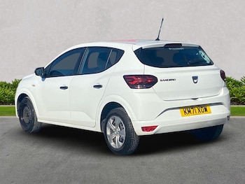 Used Dacia Sandero 2021 for sale - 76134265: Photo