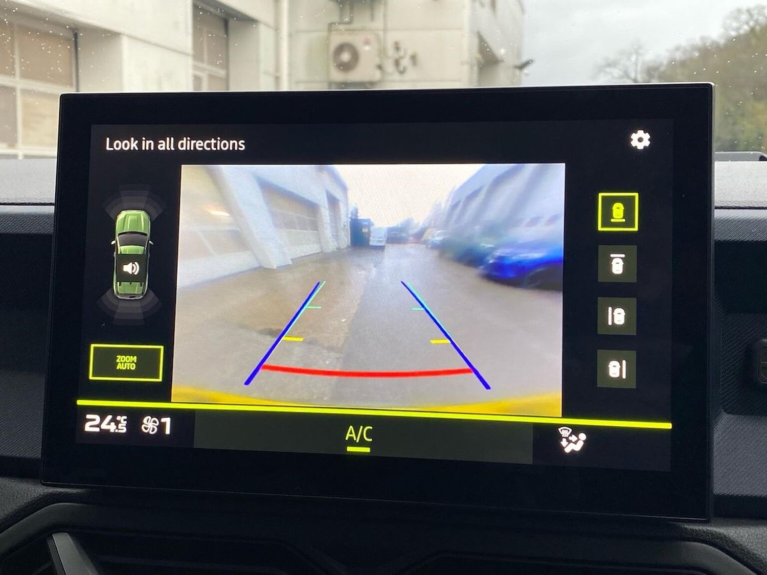 Used Dacia Duster 2025 for sale - 77896312: Photo 23