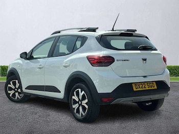 Used Dacia Sandero Stepway 2022 for sale - 79006126: Photo