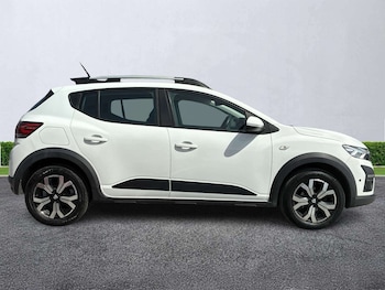 Used Dacia Sandero Stepway 2022 for sale - 79006126: Photo