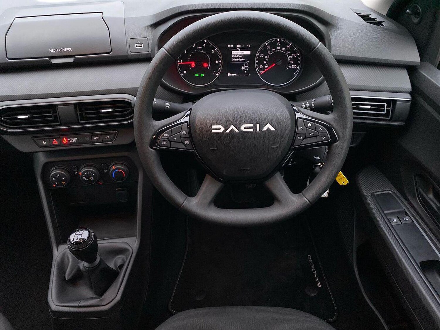 Used Dacia Sandero 2023 for sale - 76097629: Photo 9