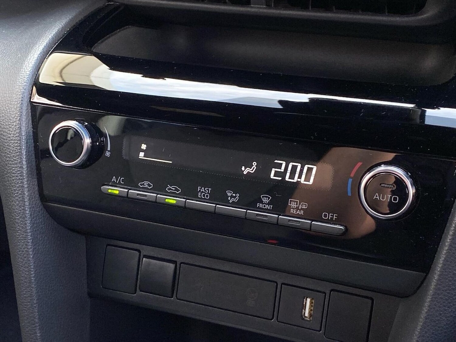 Used Toyota Yaris Cross 2023 for sale - 78195034: Photo 12