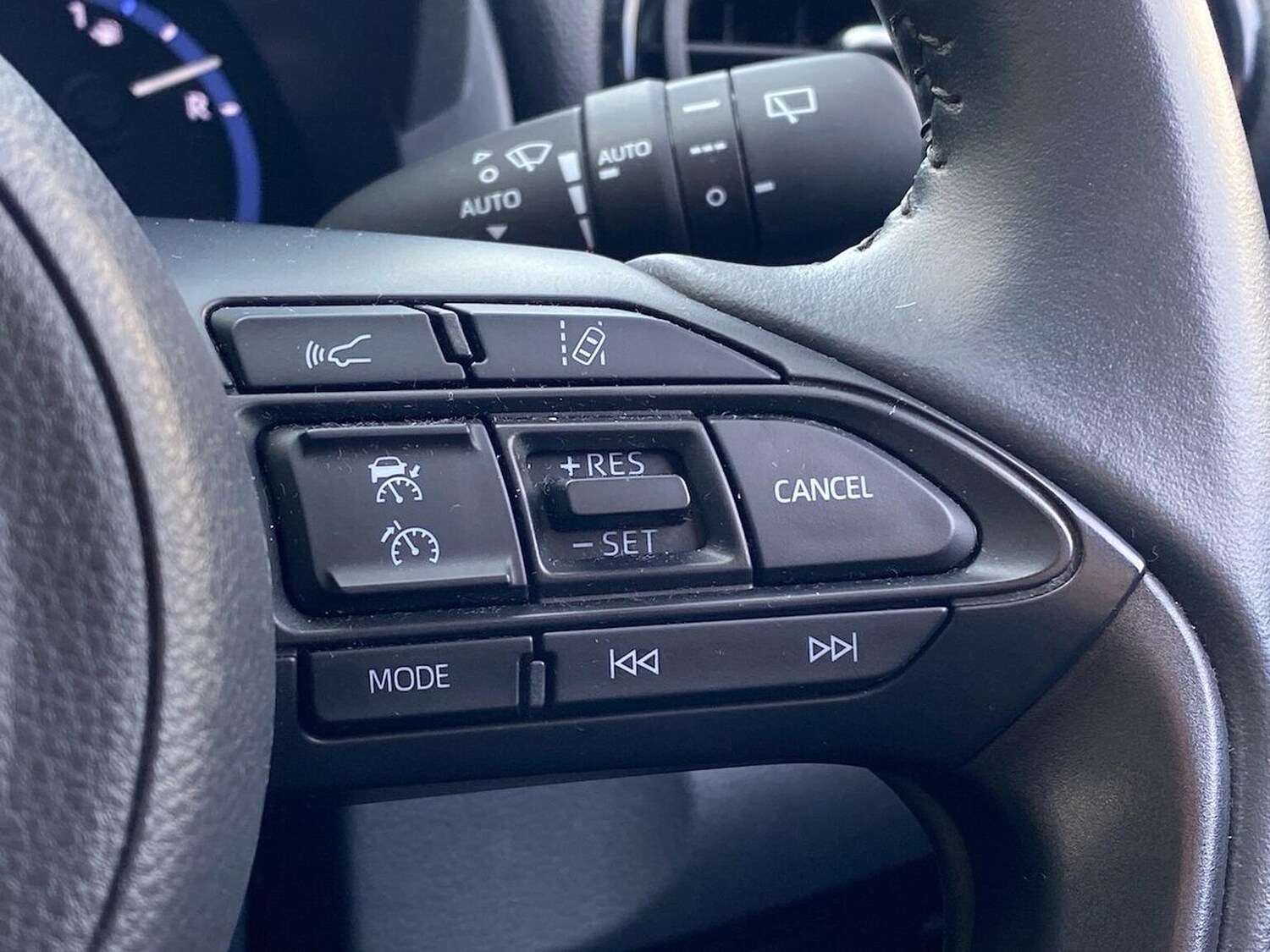 Used Toyota Yaris Cross 2023 for sale - 78195034: Photo 25