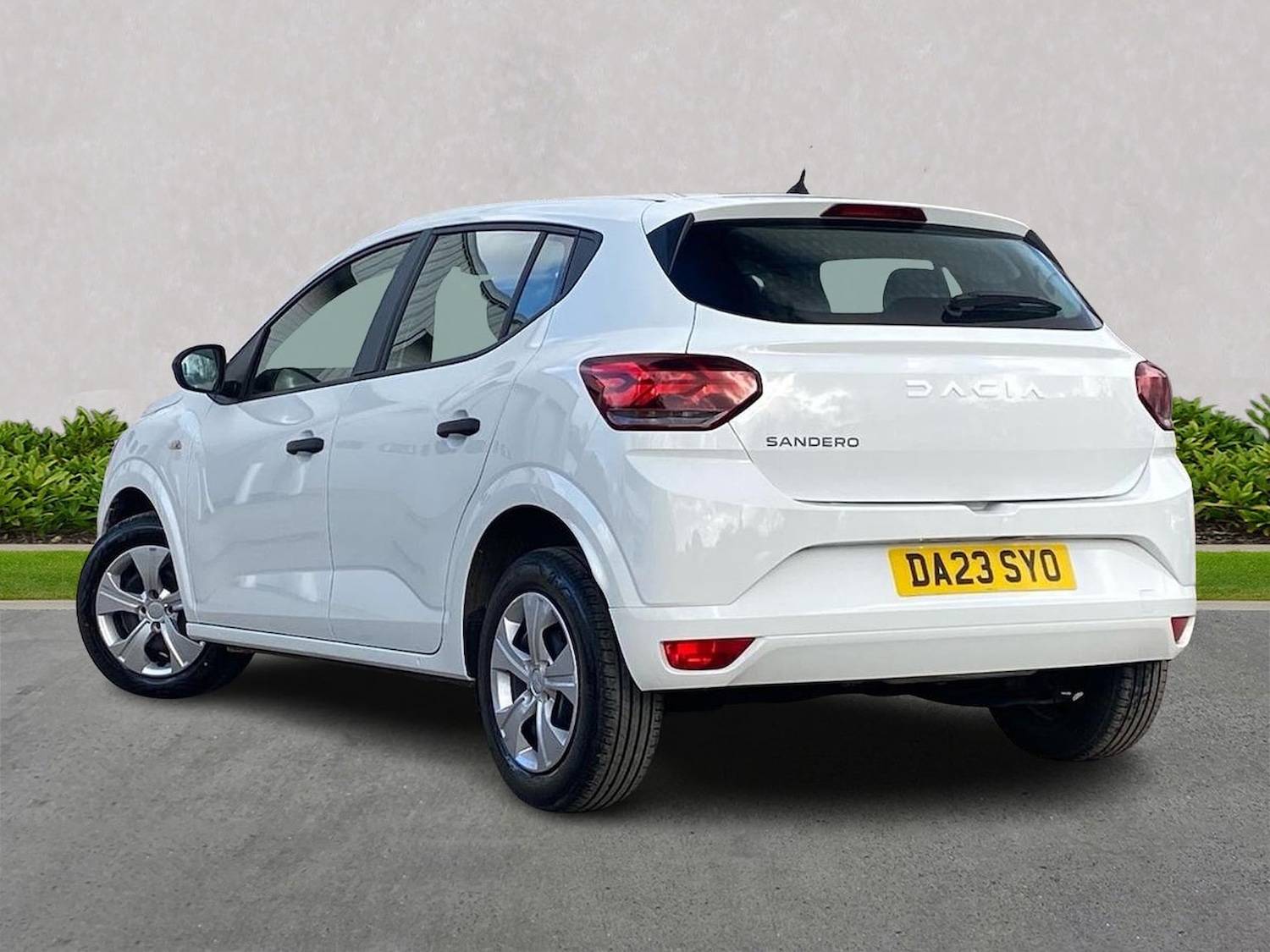 Used Dacia Sandero 2023 for sale - 78195857: Photo 2