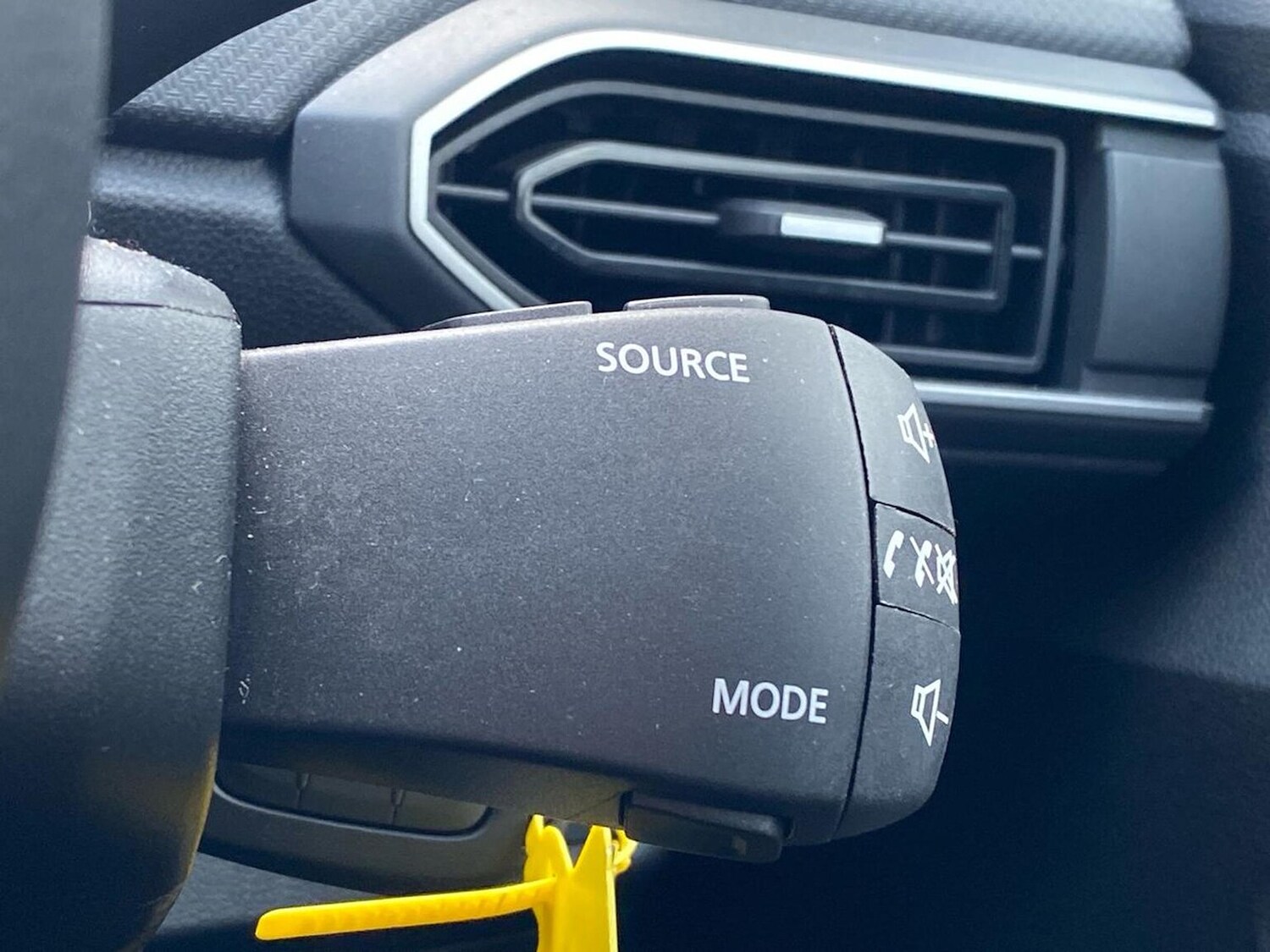 Used Dacia Sandero 2023 for sale - 78195857: Photo 36