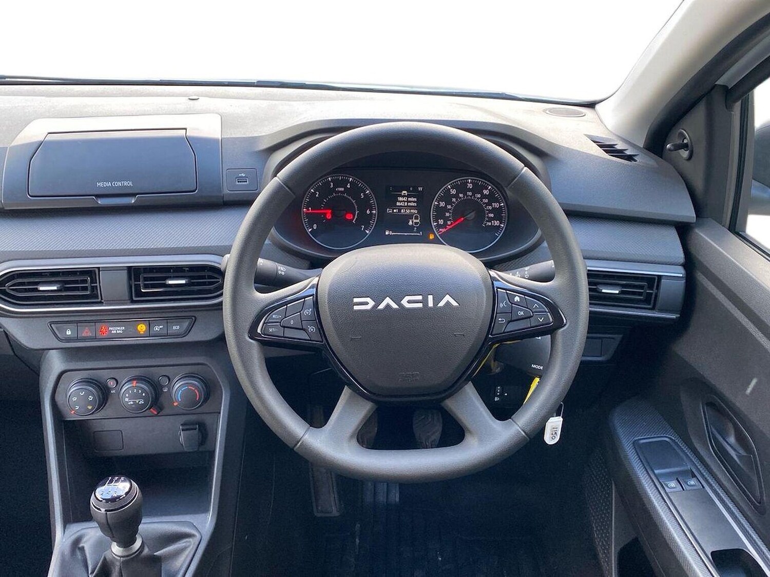 Used Dacia Sandero 2023 for sale - 78195857: Photo 9