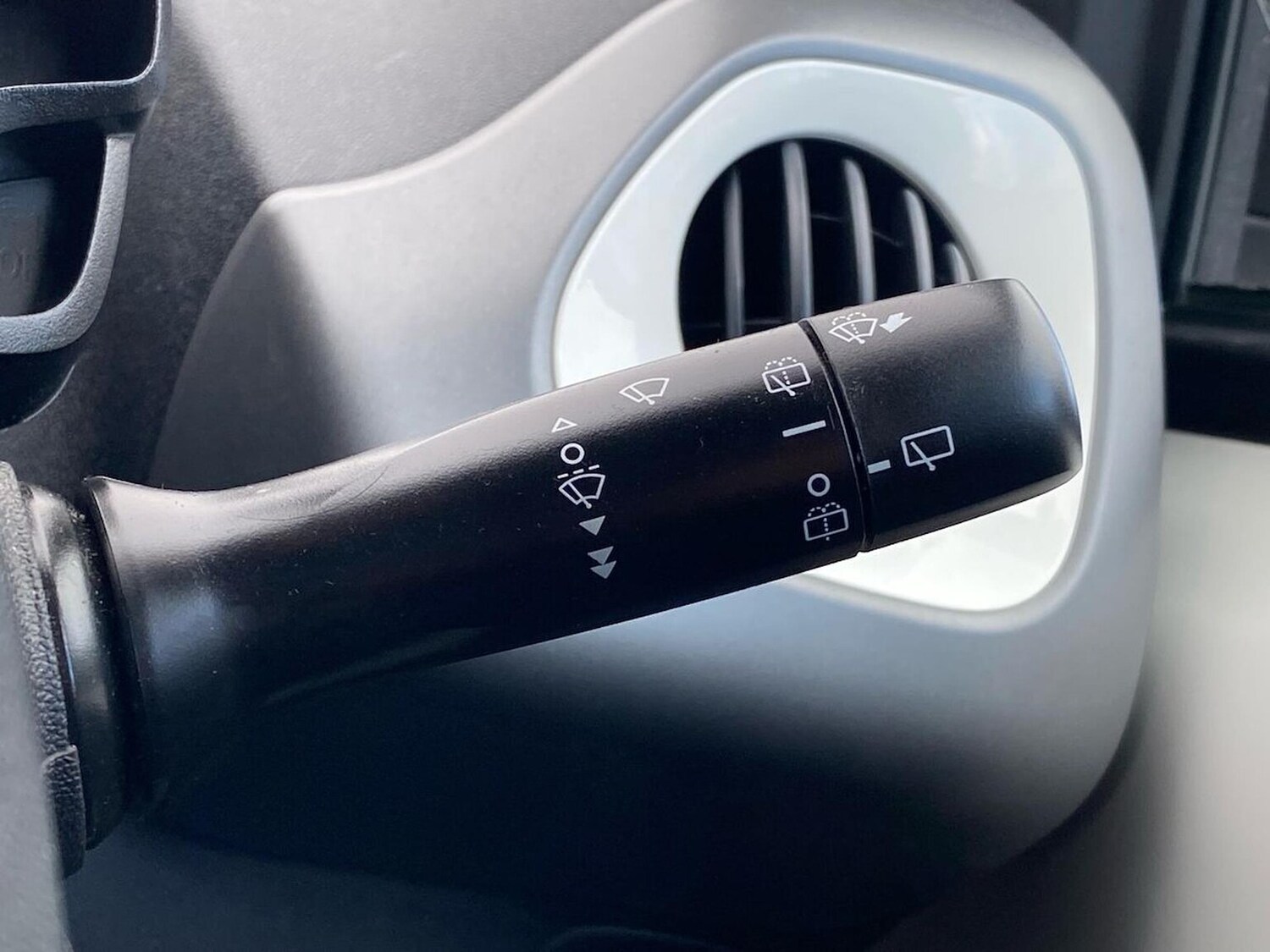 Used Toyota AYGO 2020 for sale - 78195771: Photo 28