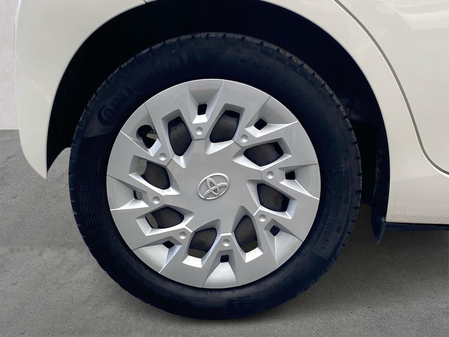 Used Toyota AYGO 2020 for sale - 78195771: Photo 6