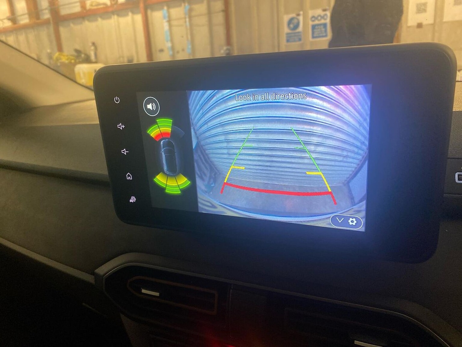 Used Dacia Jogger 2024 for sale - 76769986: Photo 23