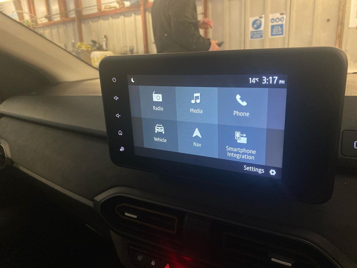 Used Dacia Jogger 2024 for sale - 76769986: Photo 25