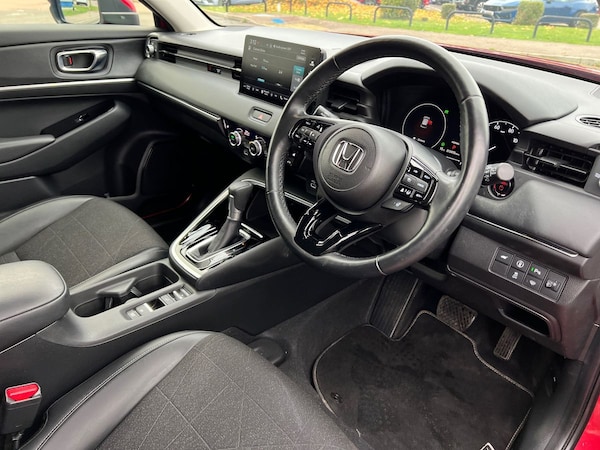 Used Honda HR-V 2023 for sale - 76290015: Photo 10
