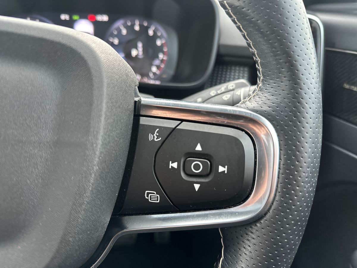 Used Volvo XC40 2020 for sale - 76691614: Photo 27