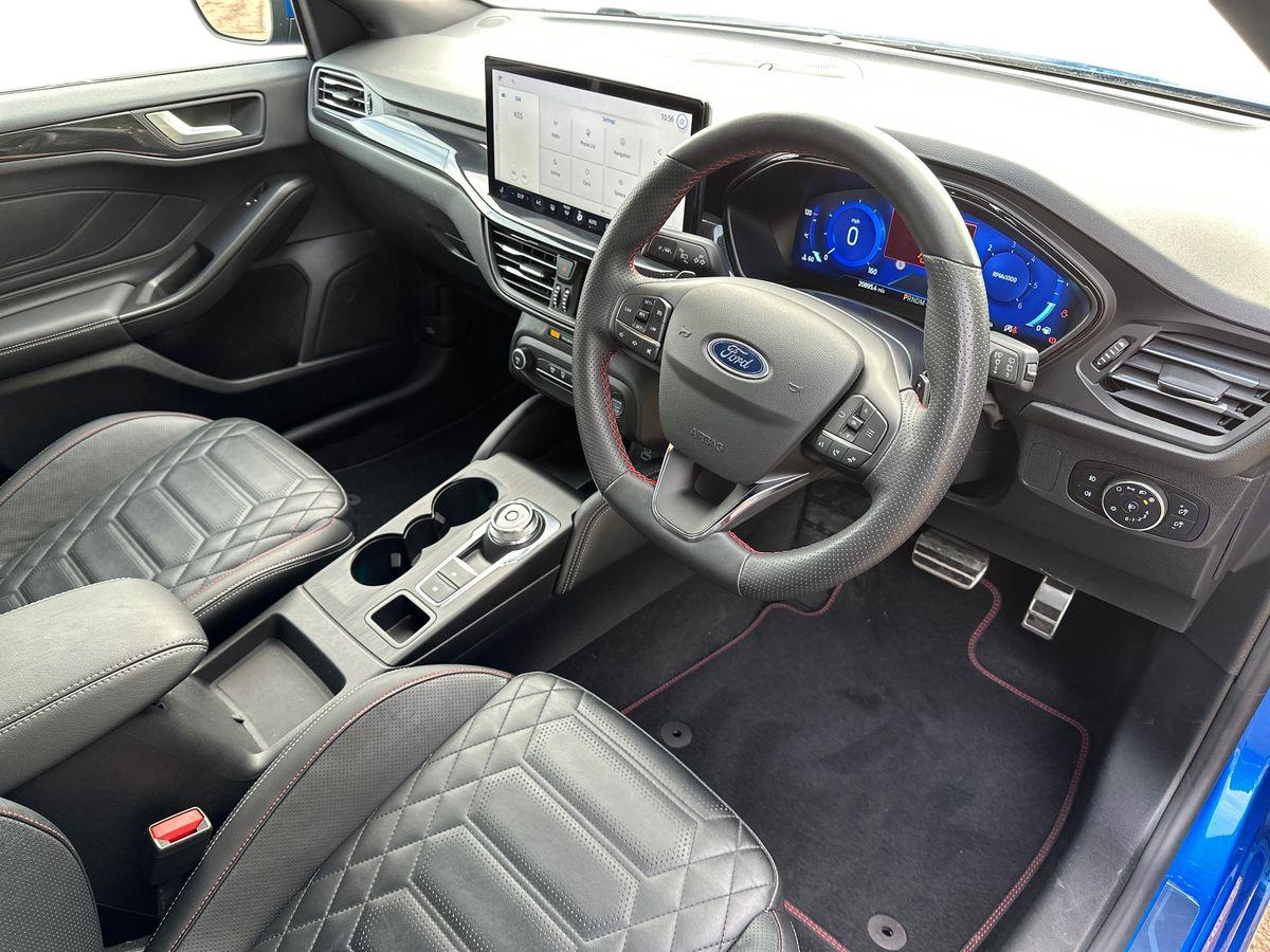 Used Ford Focus 2022 for sale - 76350880: Photo 10