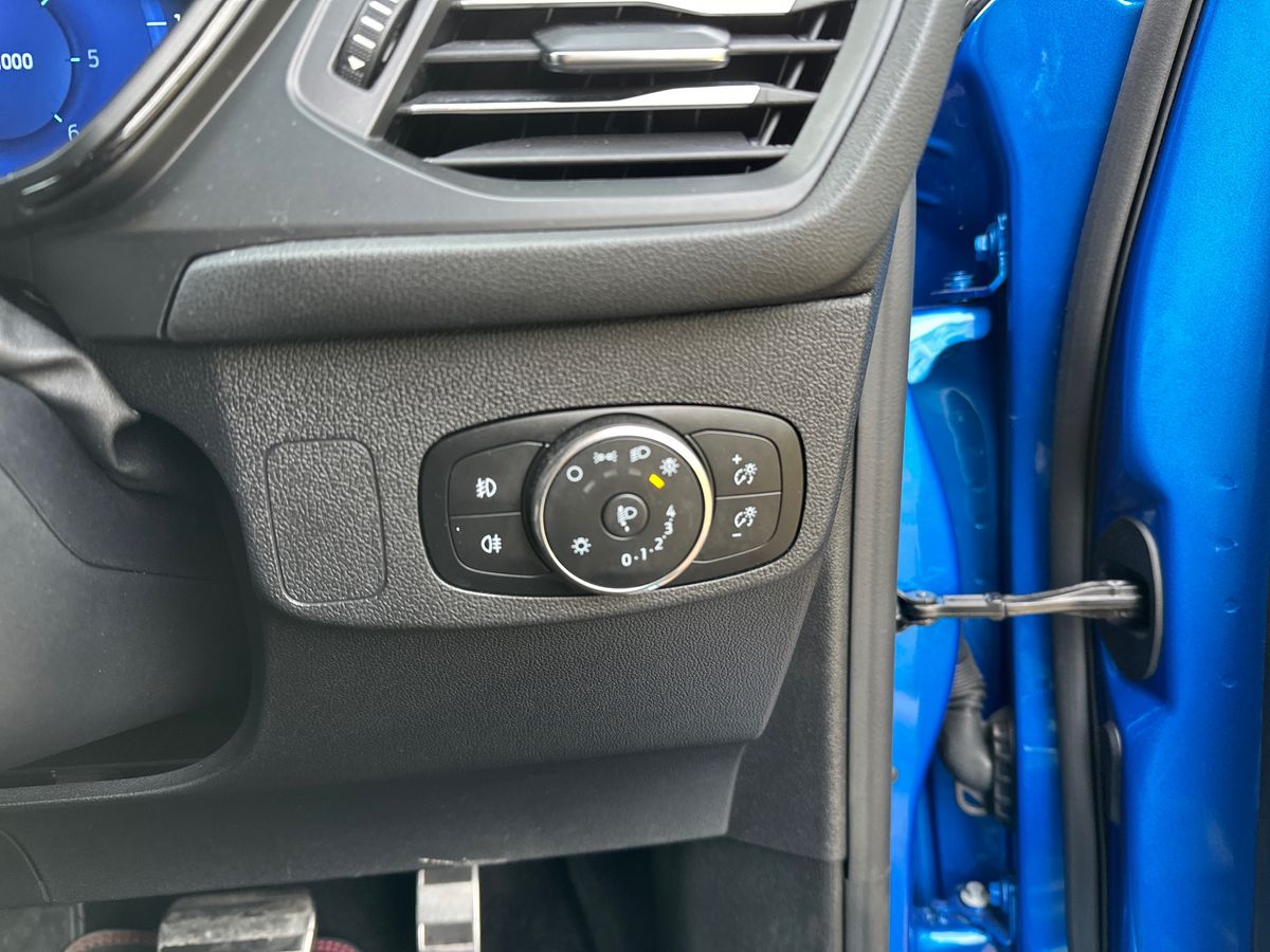 Used Ford Focus 2022 for sale - 76350880: Photo 23