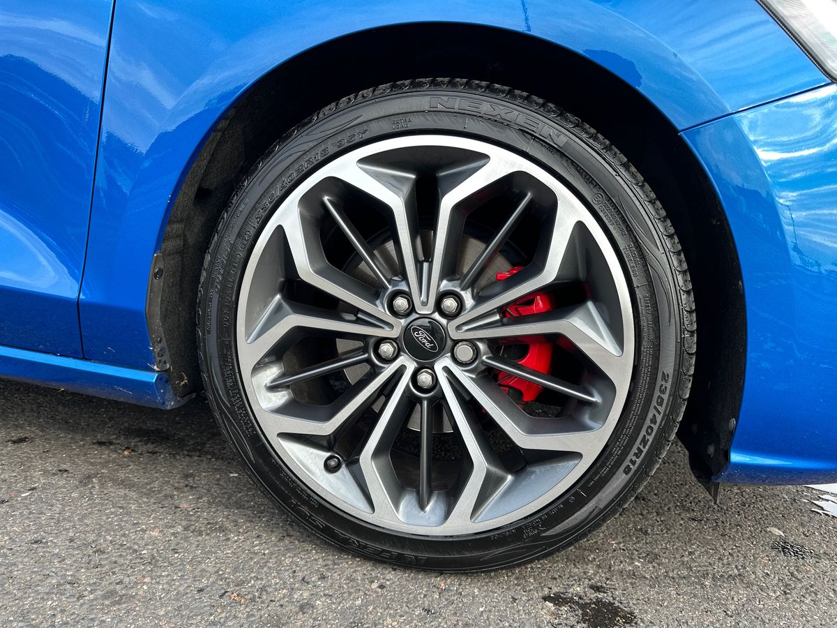 Used Ford Focus 2022 for sale - 76350880: Photo 9