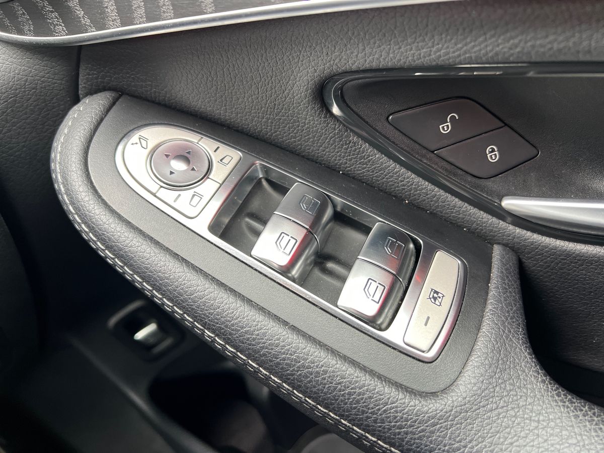 Used Mercedes-Benz GLC 2019 for sale - 76390165: Photo 25